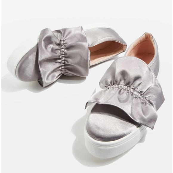 Satin Ruffle Shoe Silver Shimmer Loafer Slip On   Sneaker Topshop Kawaii Tawny 6 - Picture 1 of 15